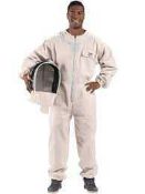 RRP £200 Unboxed Assorted Items Including Bees & Co Beekeeper Suit(Cr2)