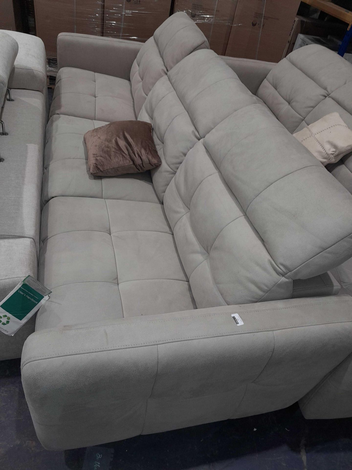 RRP £1500 Ex Display 6 Seater Reclining Leather Couch In Beige - Image 2 of 2