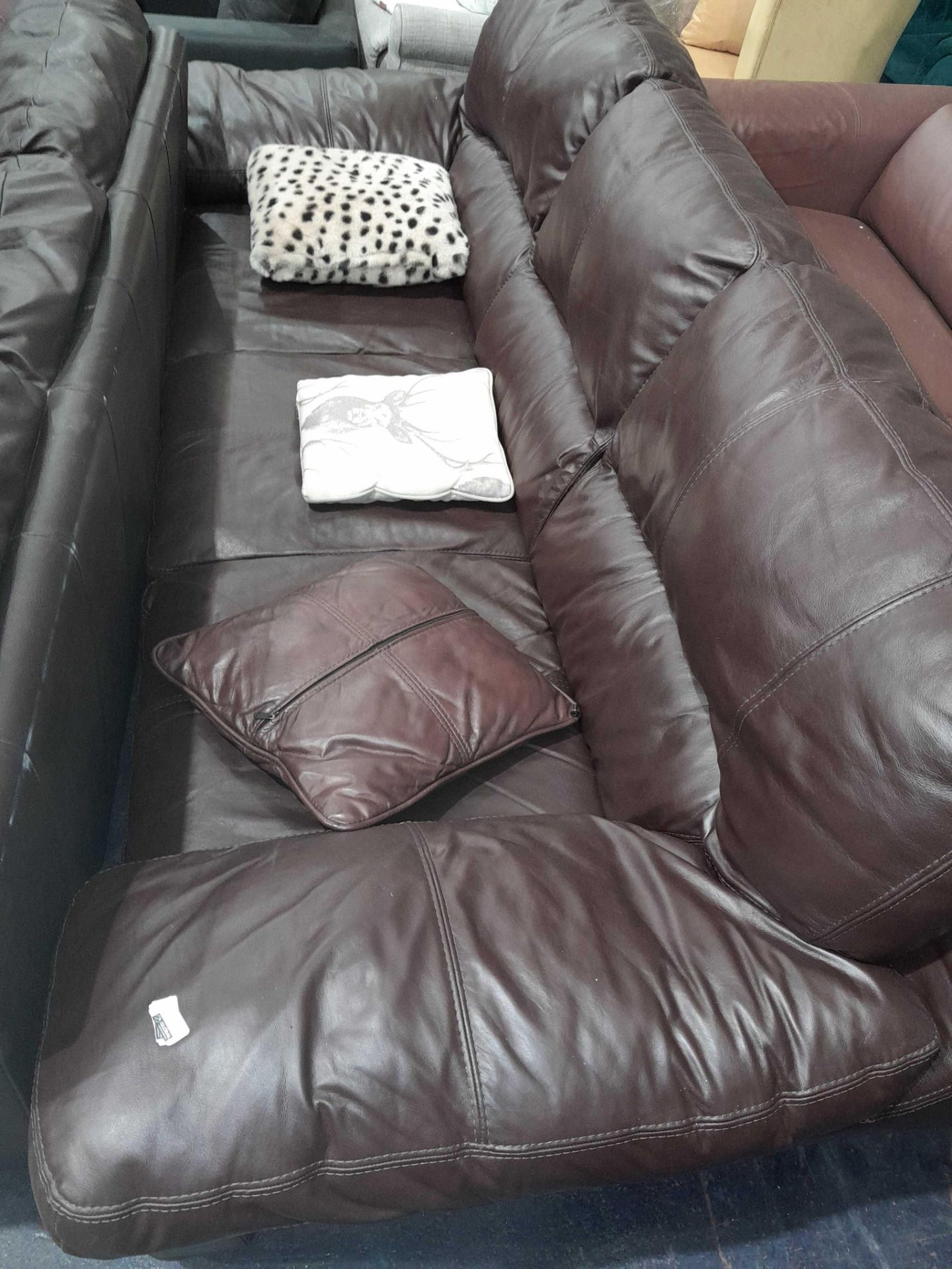 RRP £1000 Ex Display 3 Seater Leather Sofa, Brown - Image 2 of 2