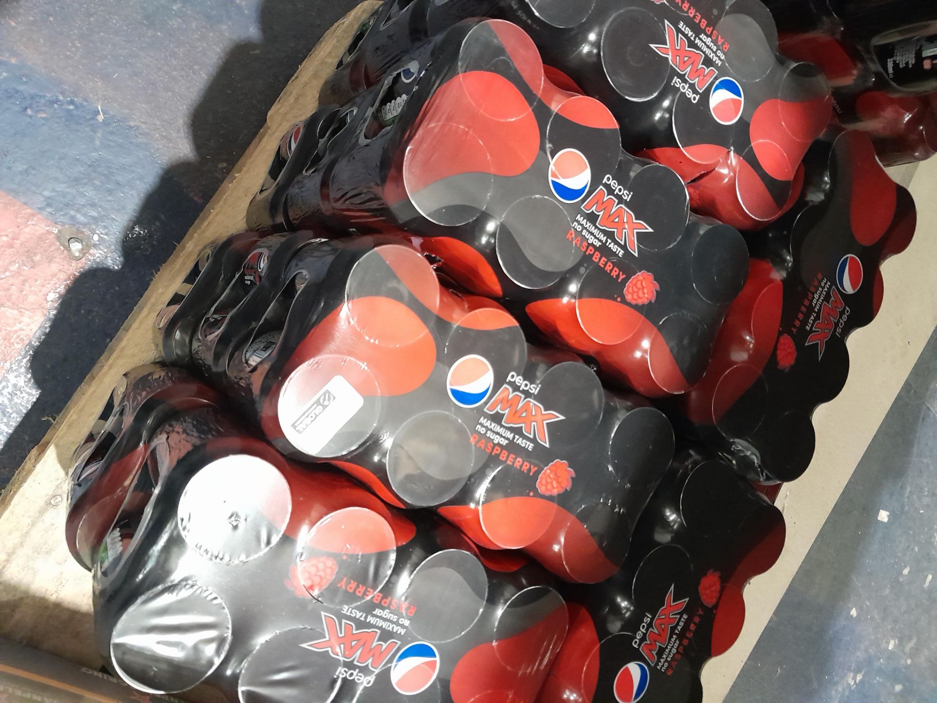RRP £130 X22 Packs Of 6 Pepsi Max Raspberry Flavour Cans - BBE - Sep 23 - Image 2 of 2