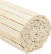 RRP £120 Assorted Lot To Contain- Plastic 1000 Wooden Stirrers