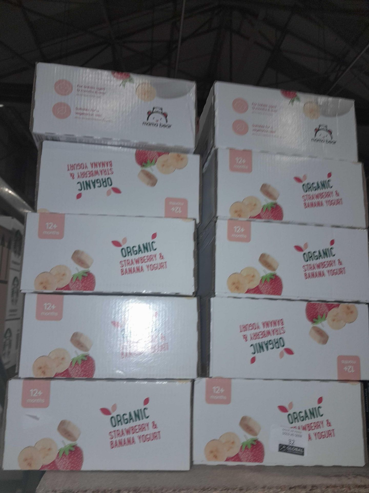 RRP £100 X20 Boxed Mama Bear Organic Strawberry & Banana Yogurt 6X90G Bb 18/10/23 - Image 2 of 2