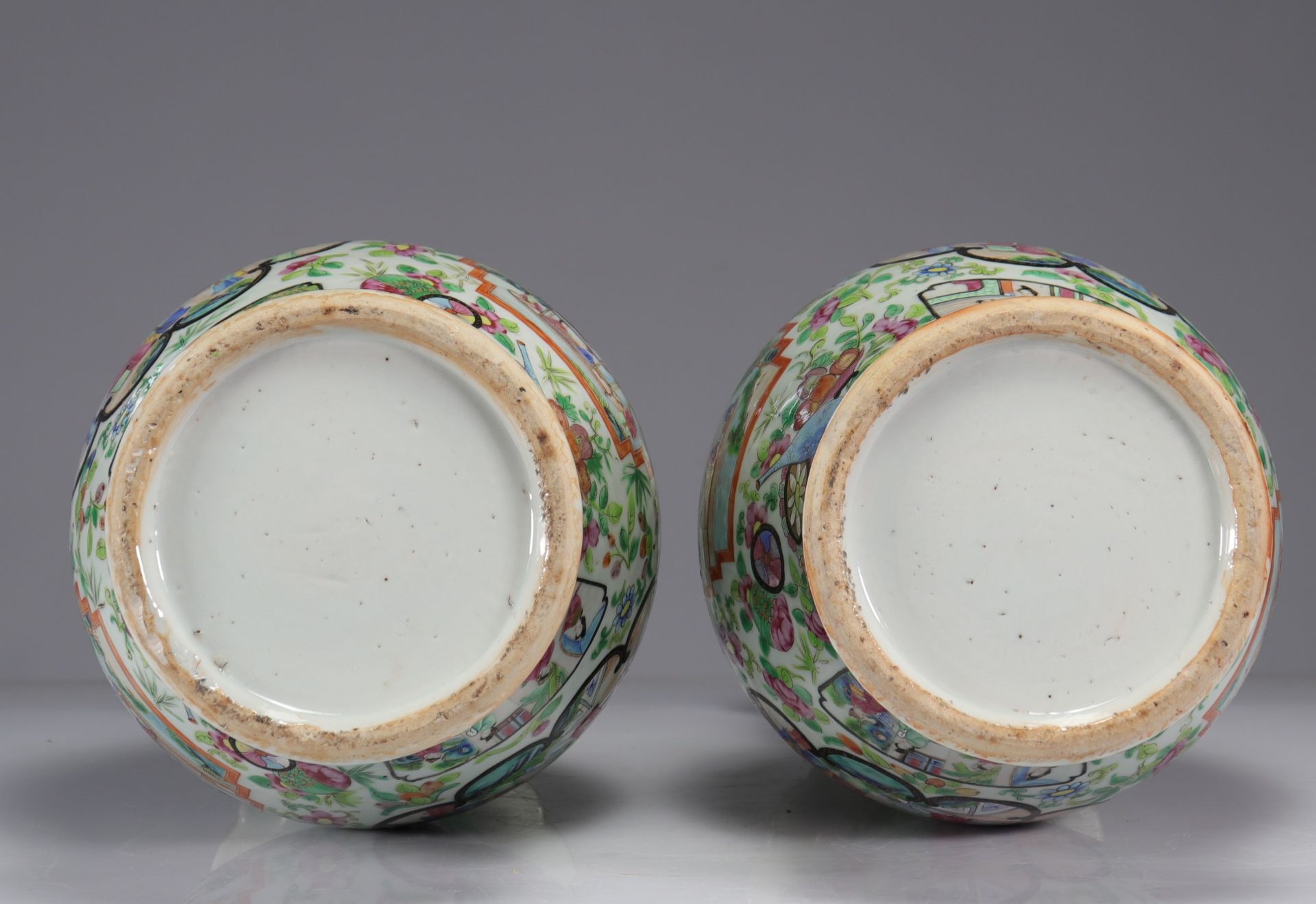 Pair of 19th century Canton porcelain vases - Image 6 of 6