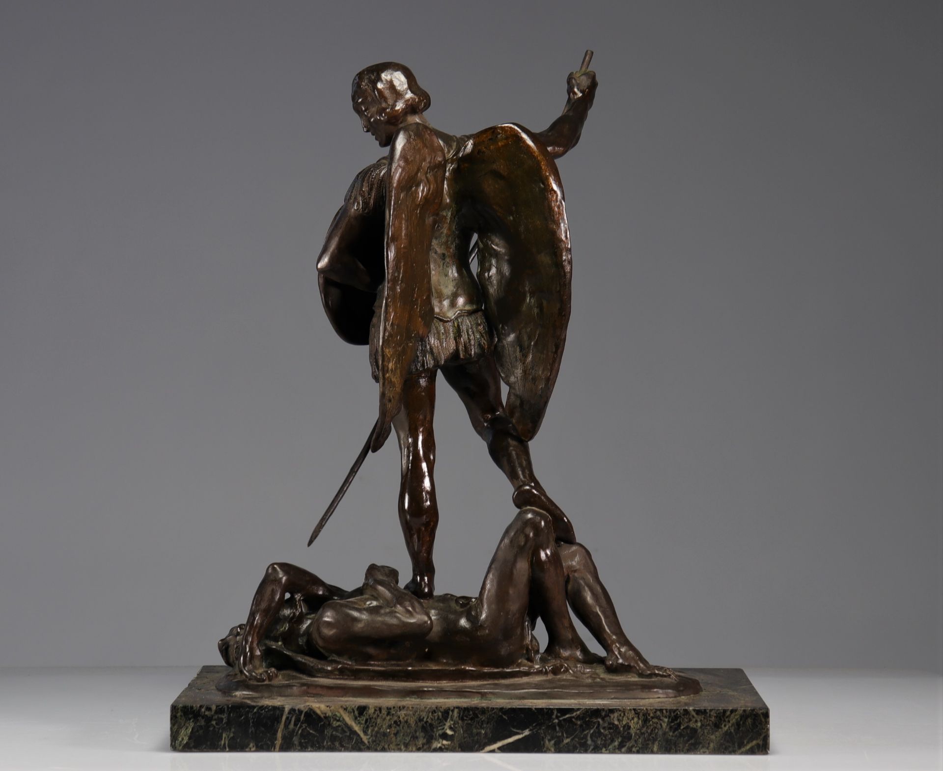 Marc COLMANT (1898-1962) bronze "Saint Michael slaying the Devil" - Bild 3 aus 6