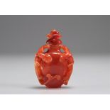Chinese carved agate snuffbox from Chilons
