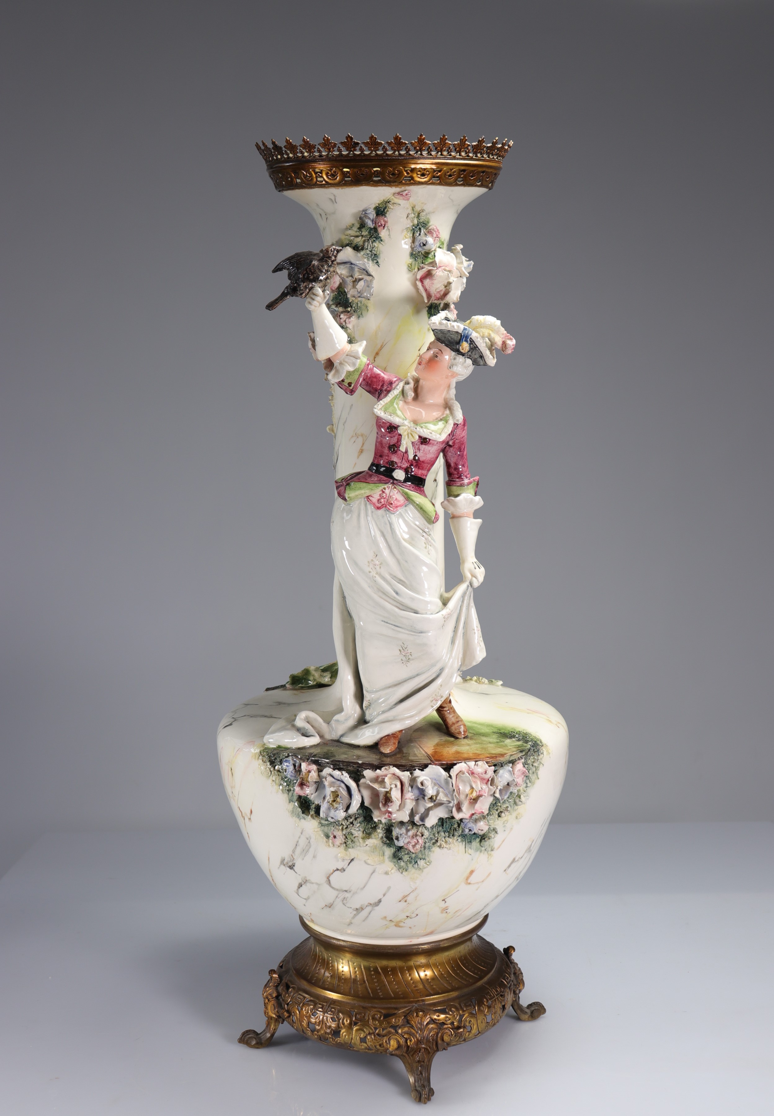 Imposing porcelain vase circa 1900