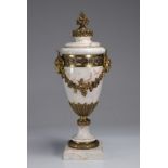 Cassolette in marble and bronze in the Louis XVI style