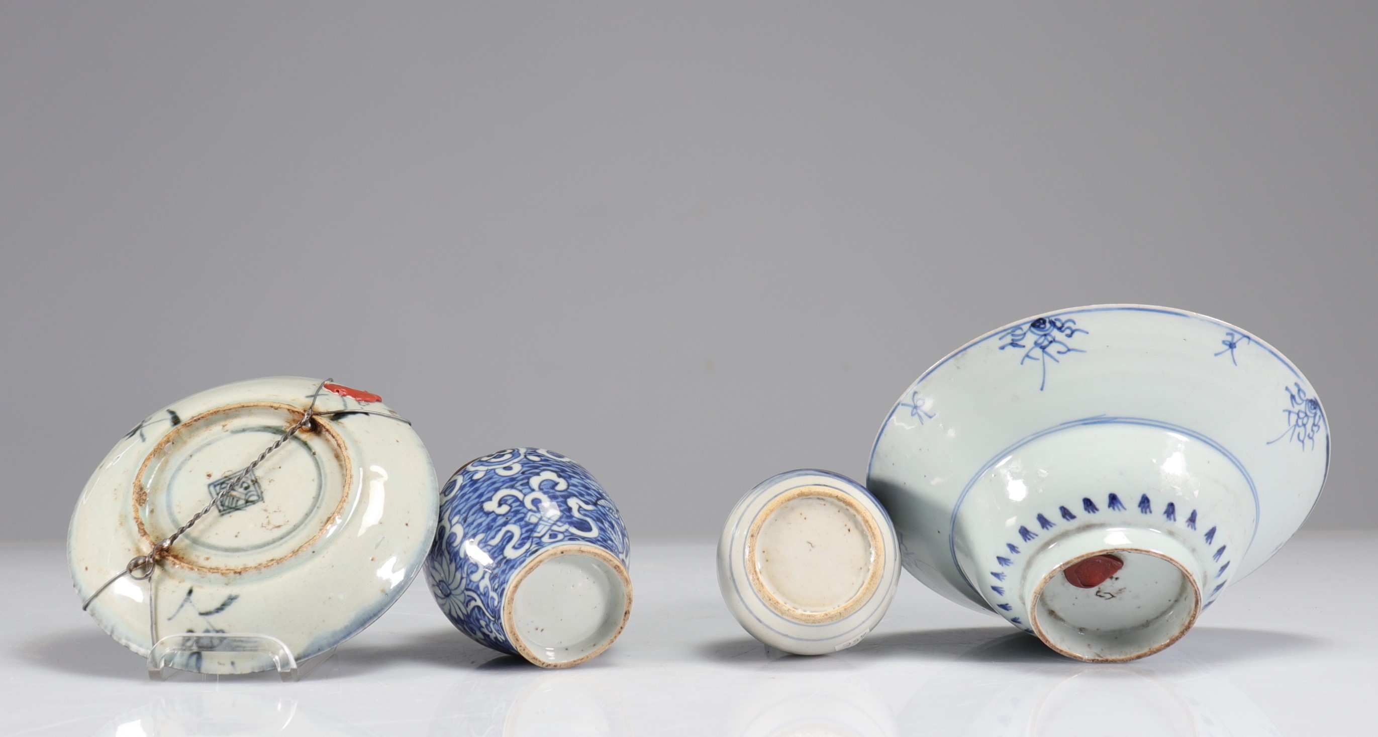 Lot (4) blue white porcelain Qing period - Image 3 of 3