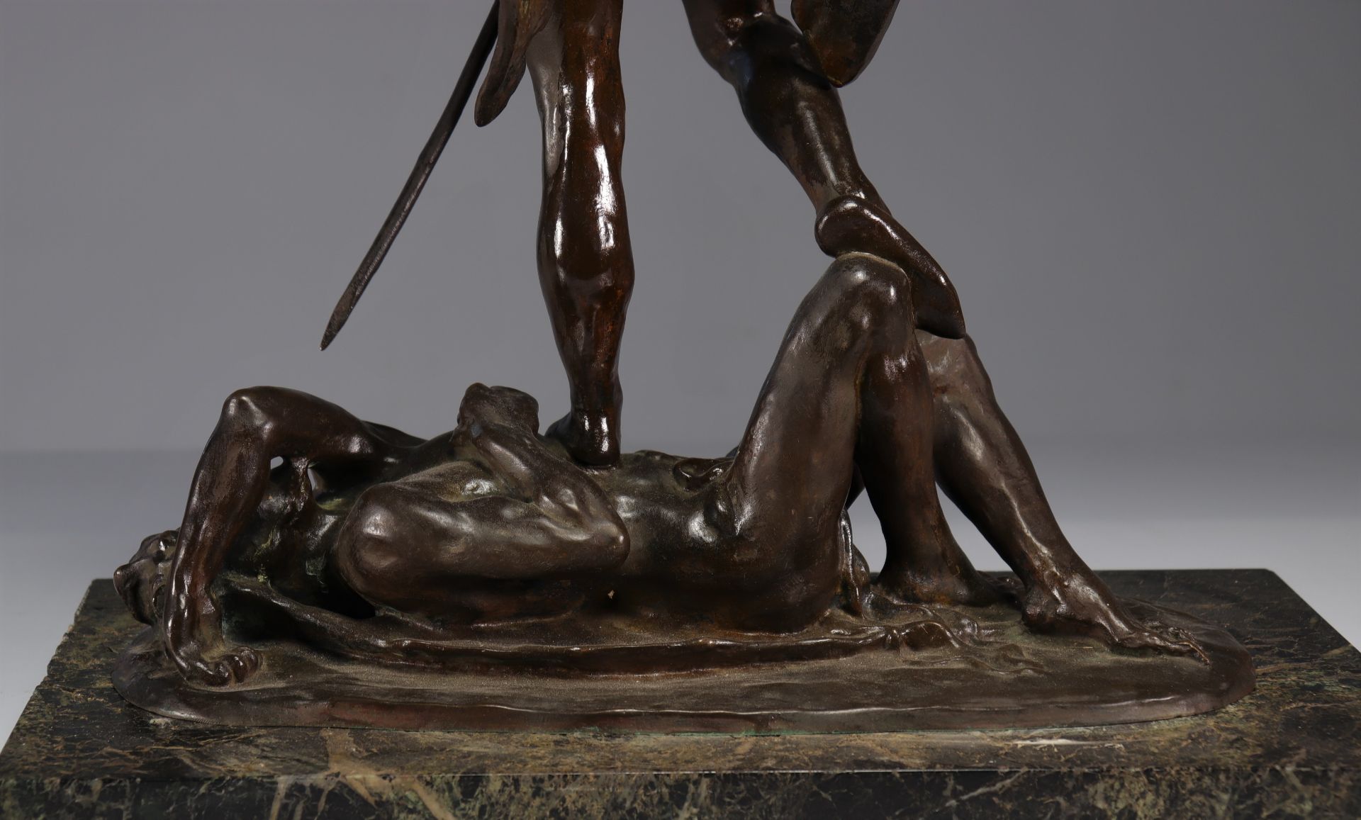 Marc COLMANT (1898-1962) bronze "Saint Michael slaying the Devil" - Bild 5 aus 6