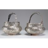 Pair of planters in sterling silver Persian work XIXth