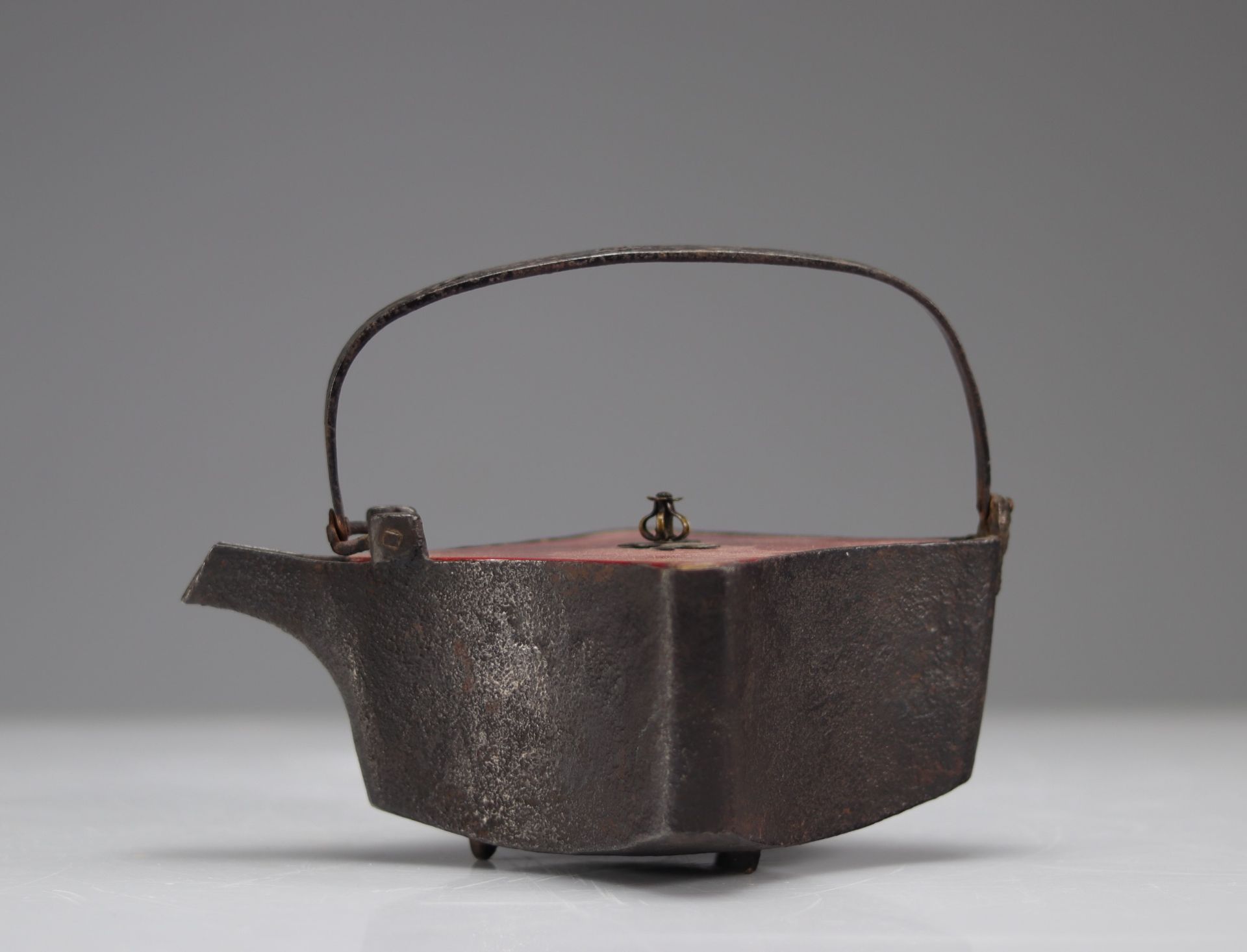 19th century Asian cast iron teapot