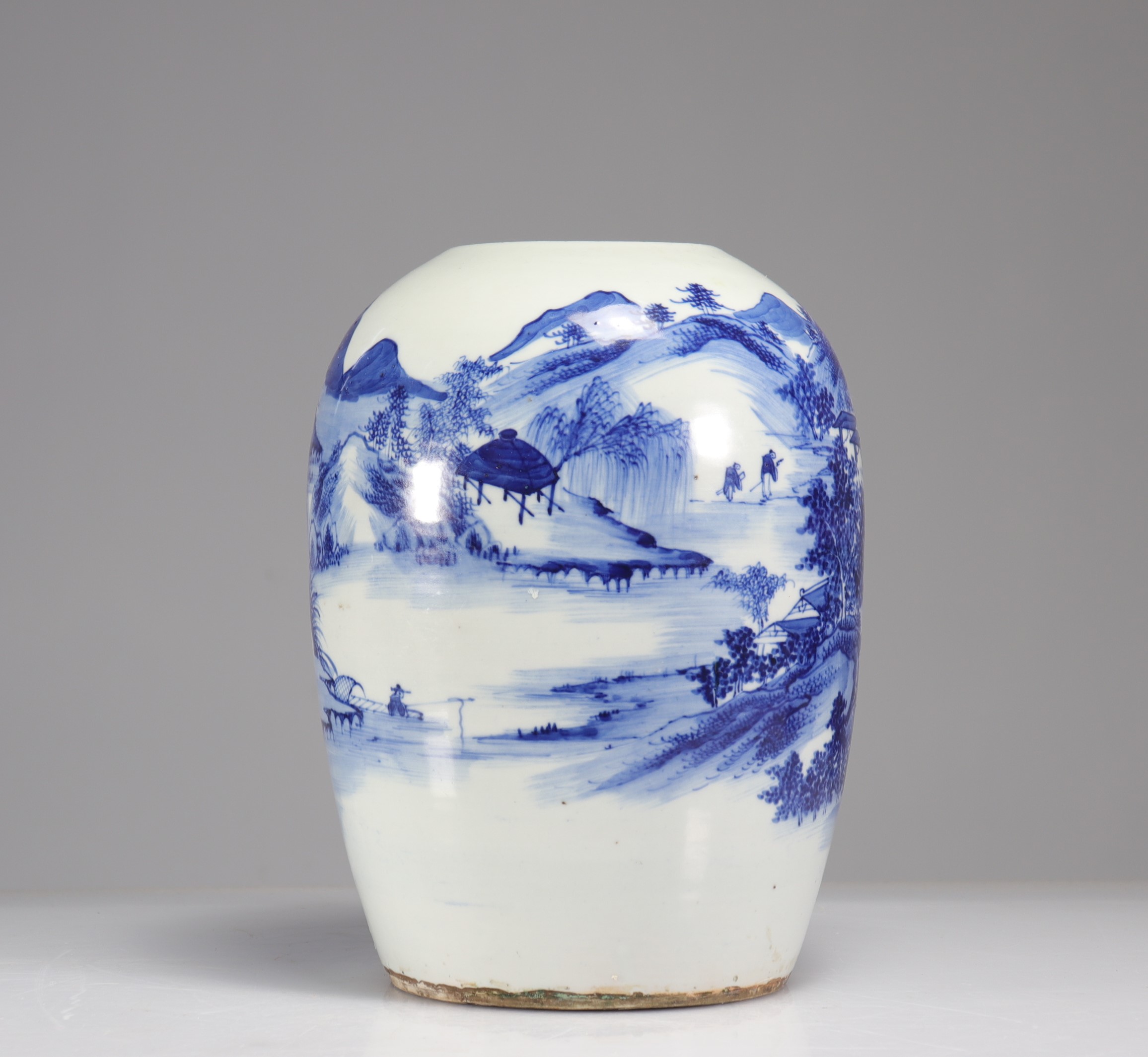 Blue white Chinese porcelain vase with landscape decoration - Image 2 of 6