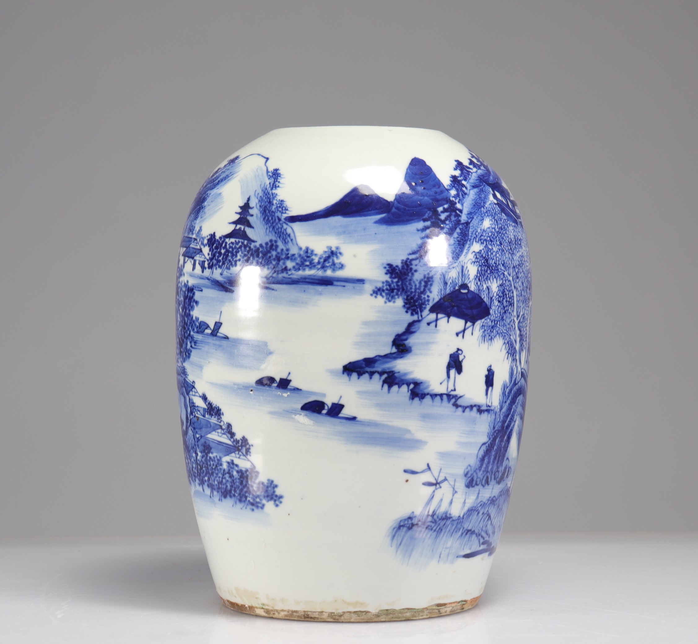 Blue white Chinese porcelain vase with landscape decoration - Image 4 of 6