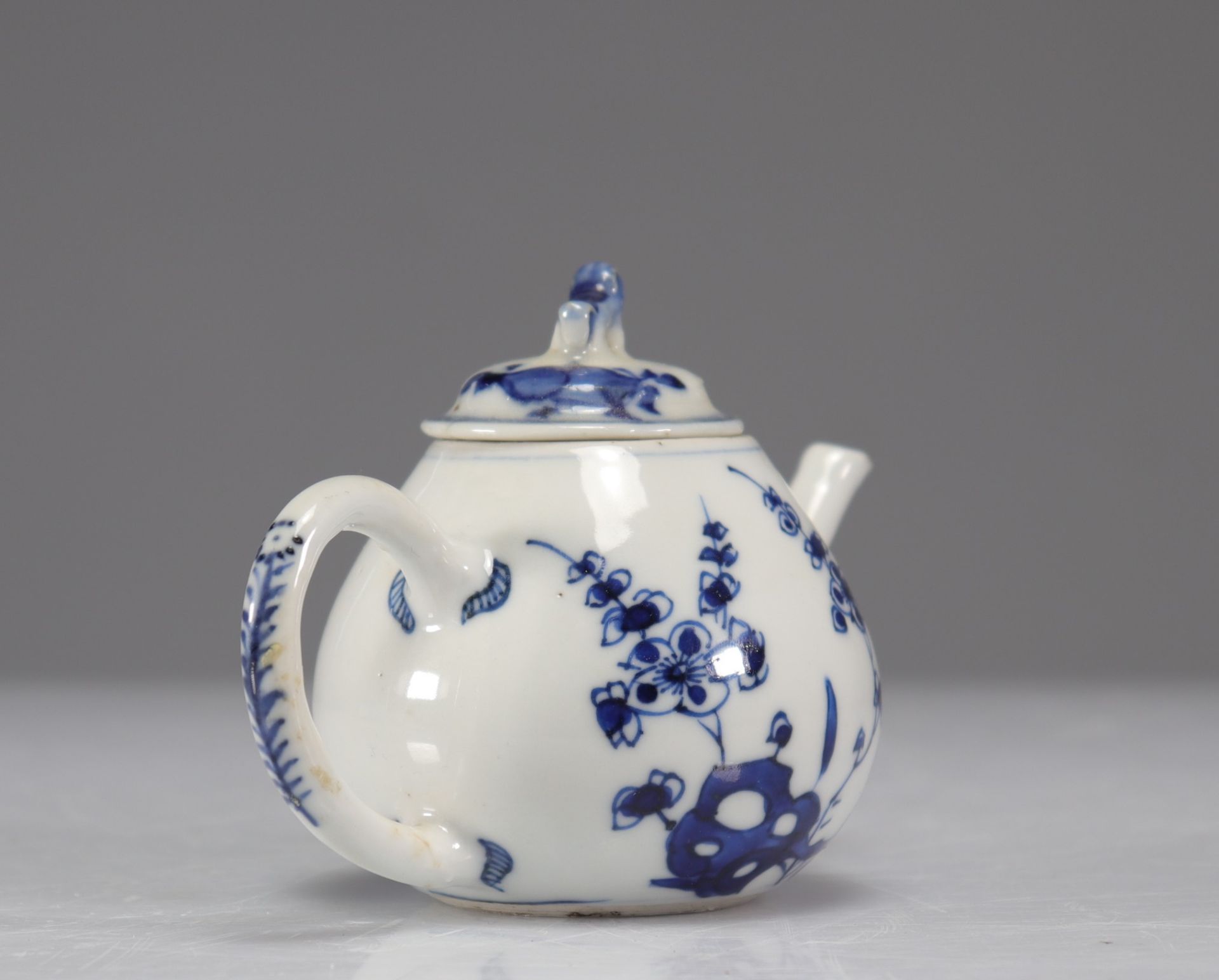 18th century blue white teapot - Bild 3 aus 4