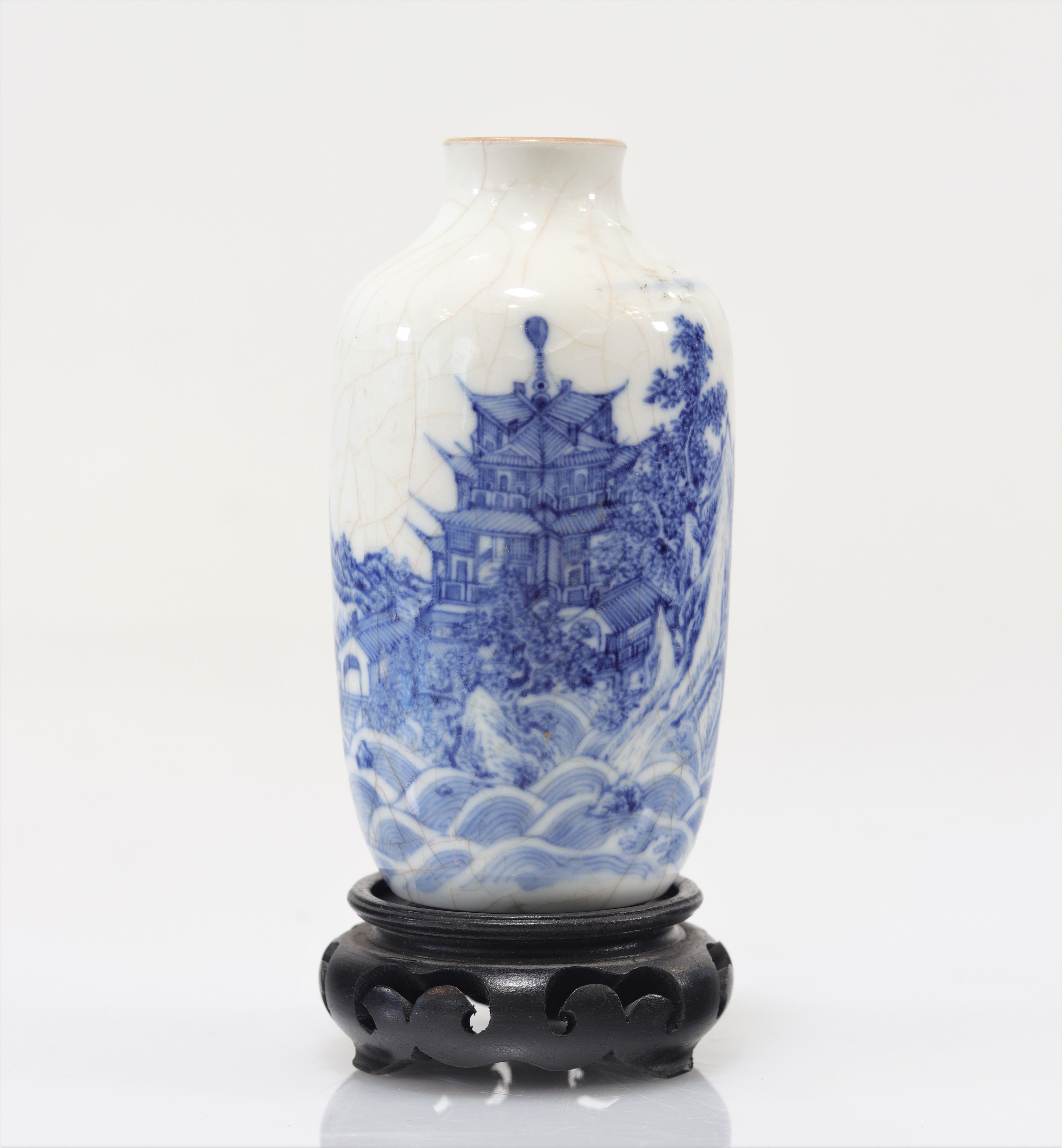 Blue white porcelain vase with landscape decoration