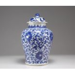 Kangxi blue white covered pot