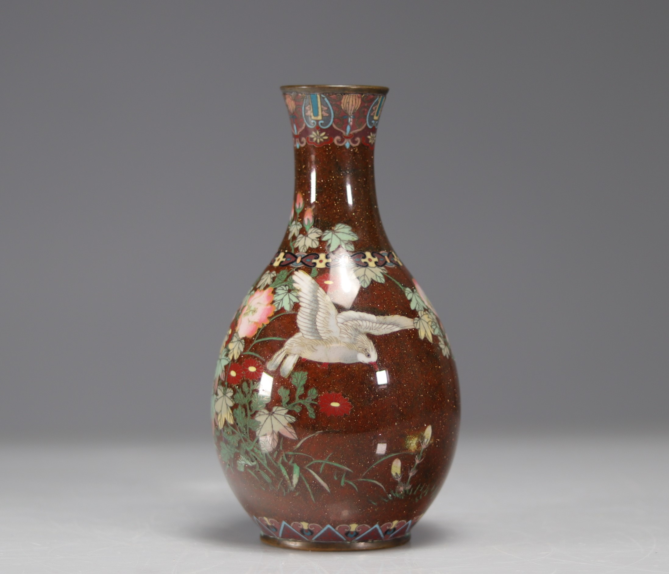 Japanese cloisonne enameled vase decorated with birds and flowers, Meiji period