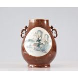 Vase in the shape of a Hu famille pink brown powdered gold cartridge landscape decorations