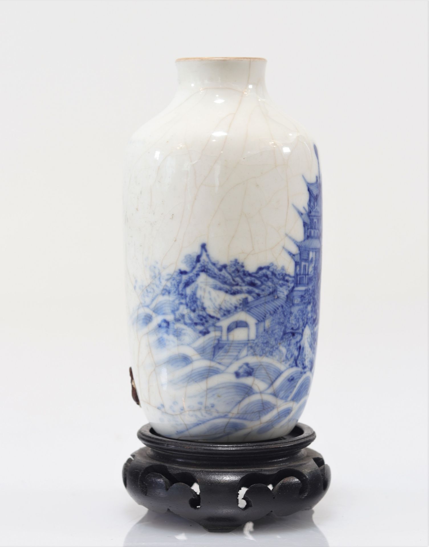 Blue white porcelain vase with landscape decoration - Image 2 of 7