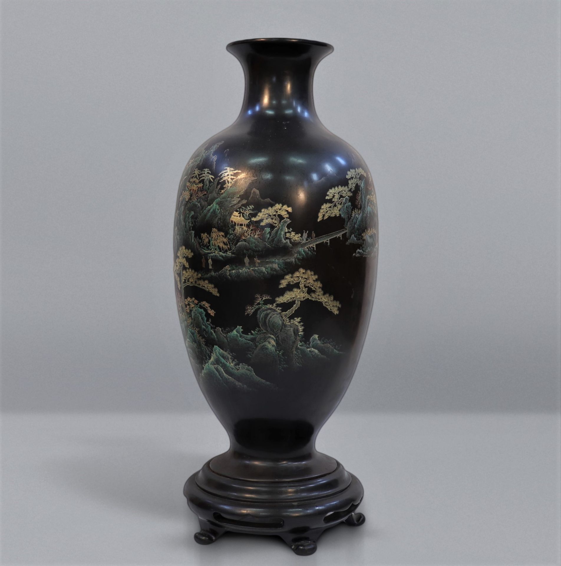 Important (1m10) Fuzhou lacquer vase with landscape decoration - Image 3 of 6