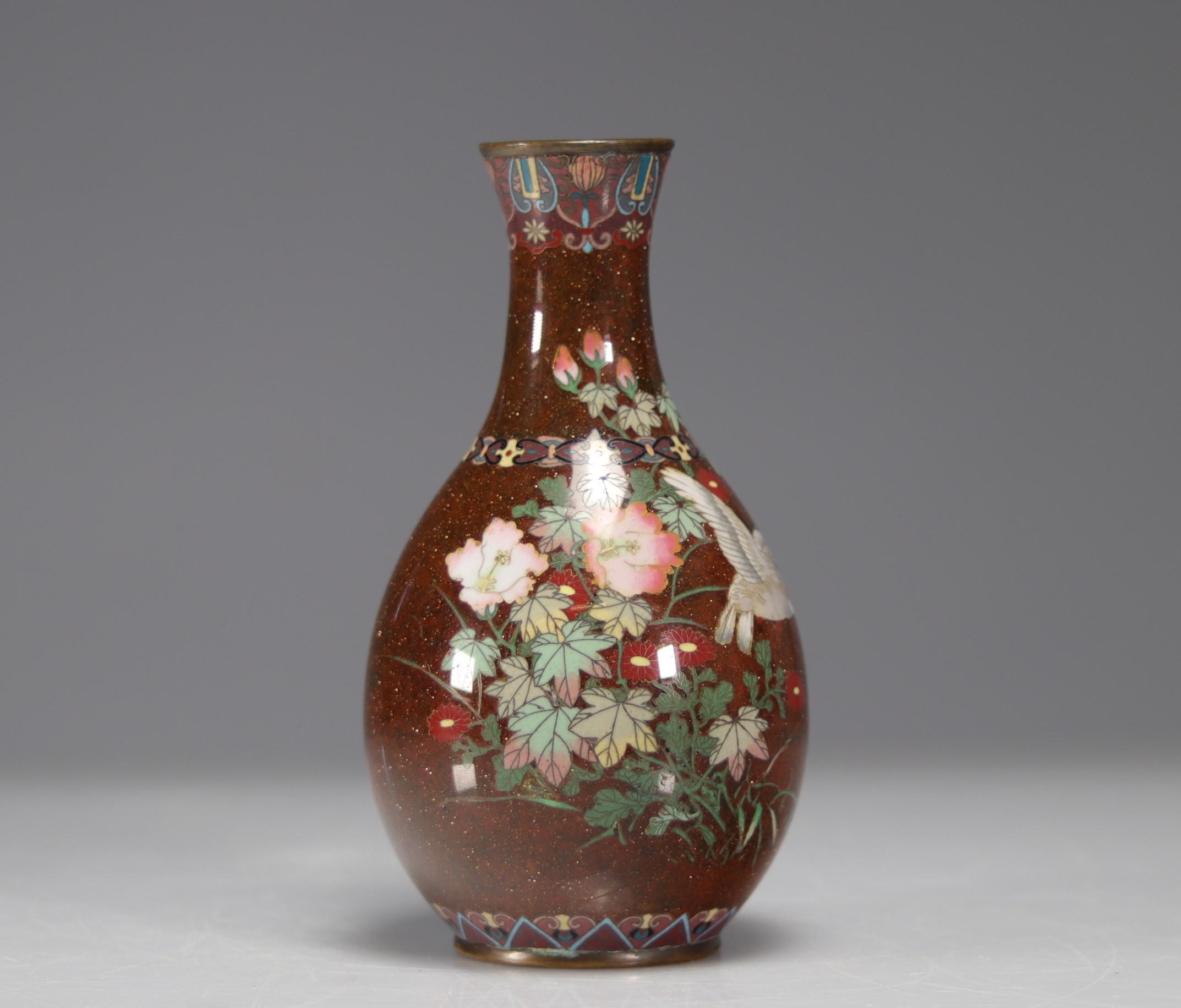 Japanese cloisonne enameled vase decorated with birds and flowers, Meiji period - Image 2 of 5