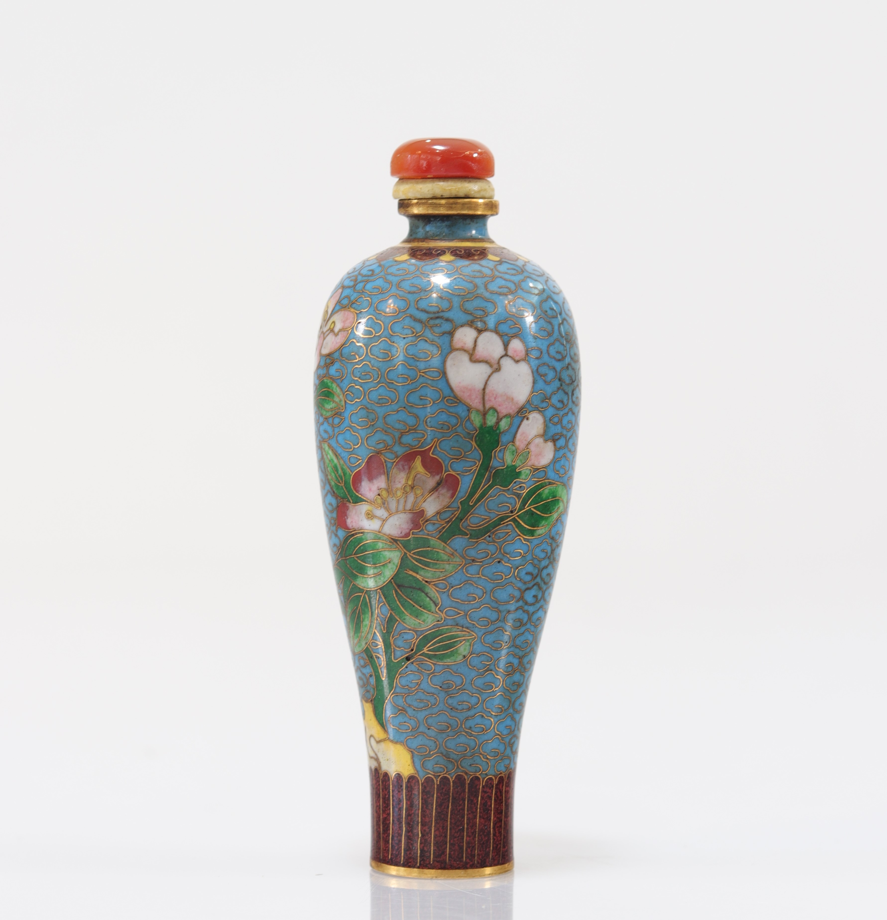 Qing period cloisonne snuff box with flower decoration - Image 6 of 7