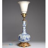 Blue white porcelain lamp, transition period