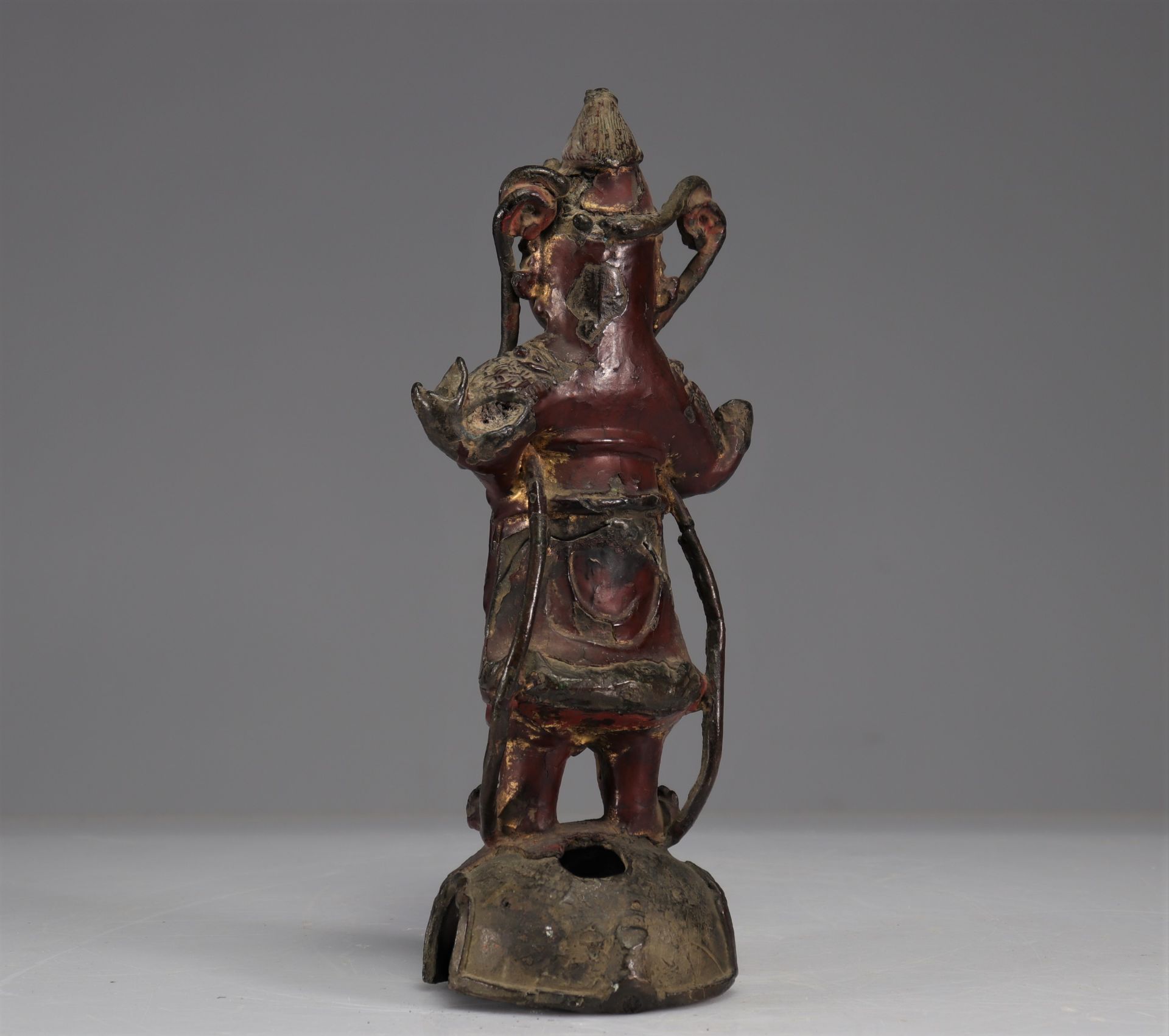 Dignitary in bronze and lacquer Ming period - Image 5 of 7