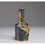 Cloisonne bronze vase, decorated with a bronze dragon, Xuande mark