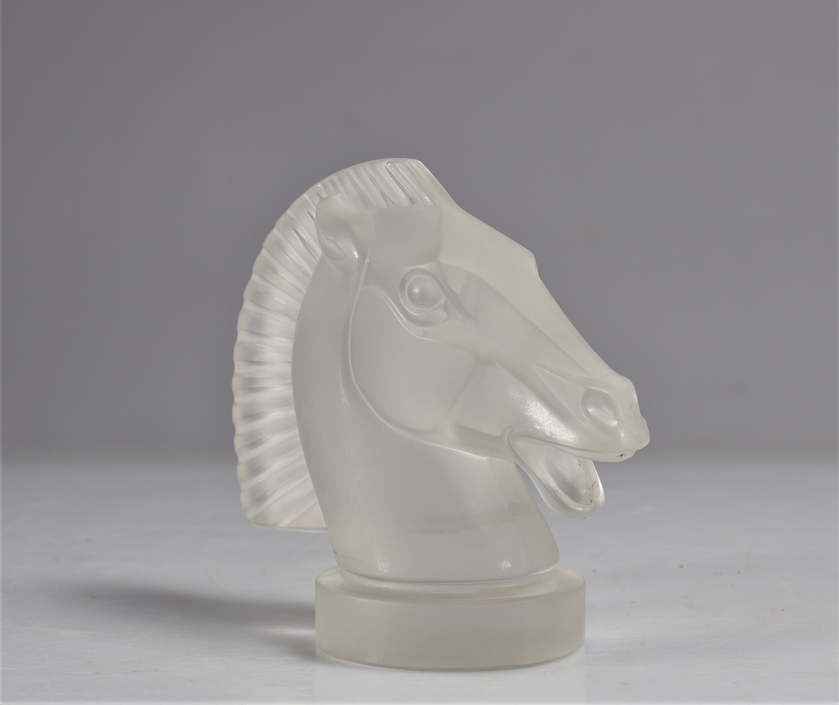 RENE LALIQUE (1860-1945) "Longchamp" pressed molded glass mascot - Image 2 of 4