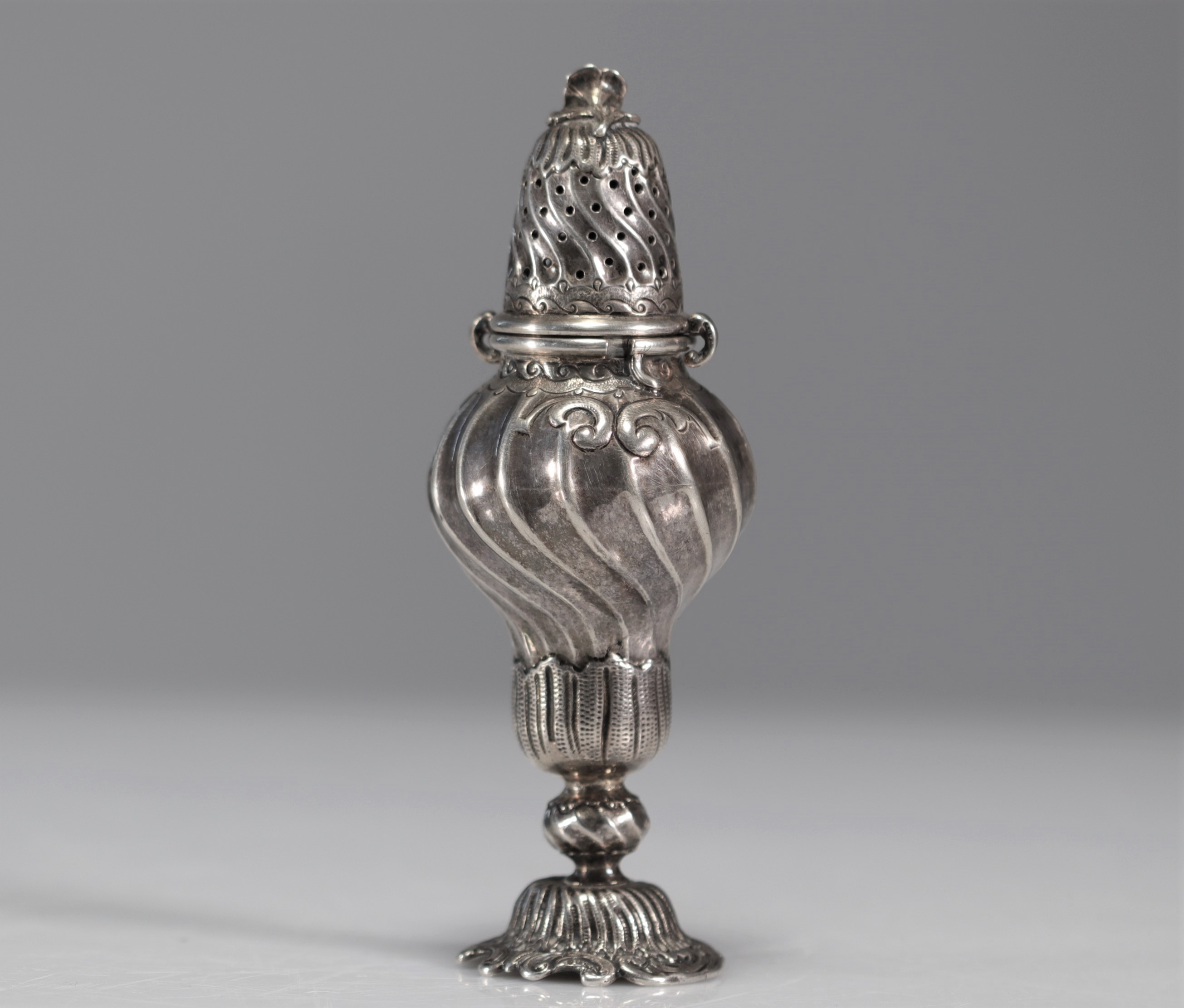 Francois-Thomas GERMAIN (1726-1791) 17th century silverware, Louis XV period