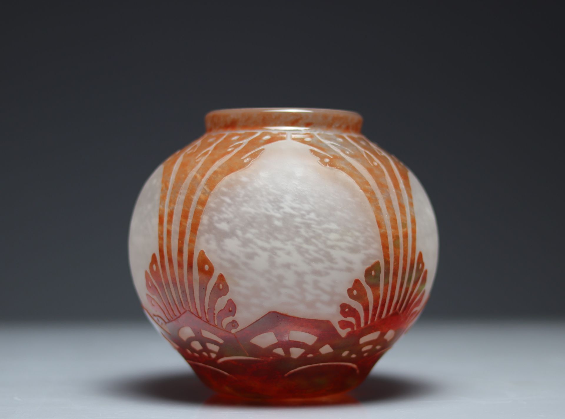 The French glass seaweed ball vase - Image 4 of 4