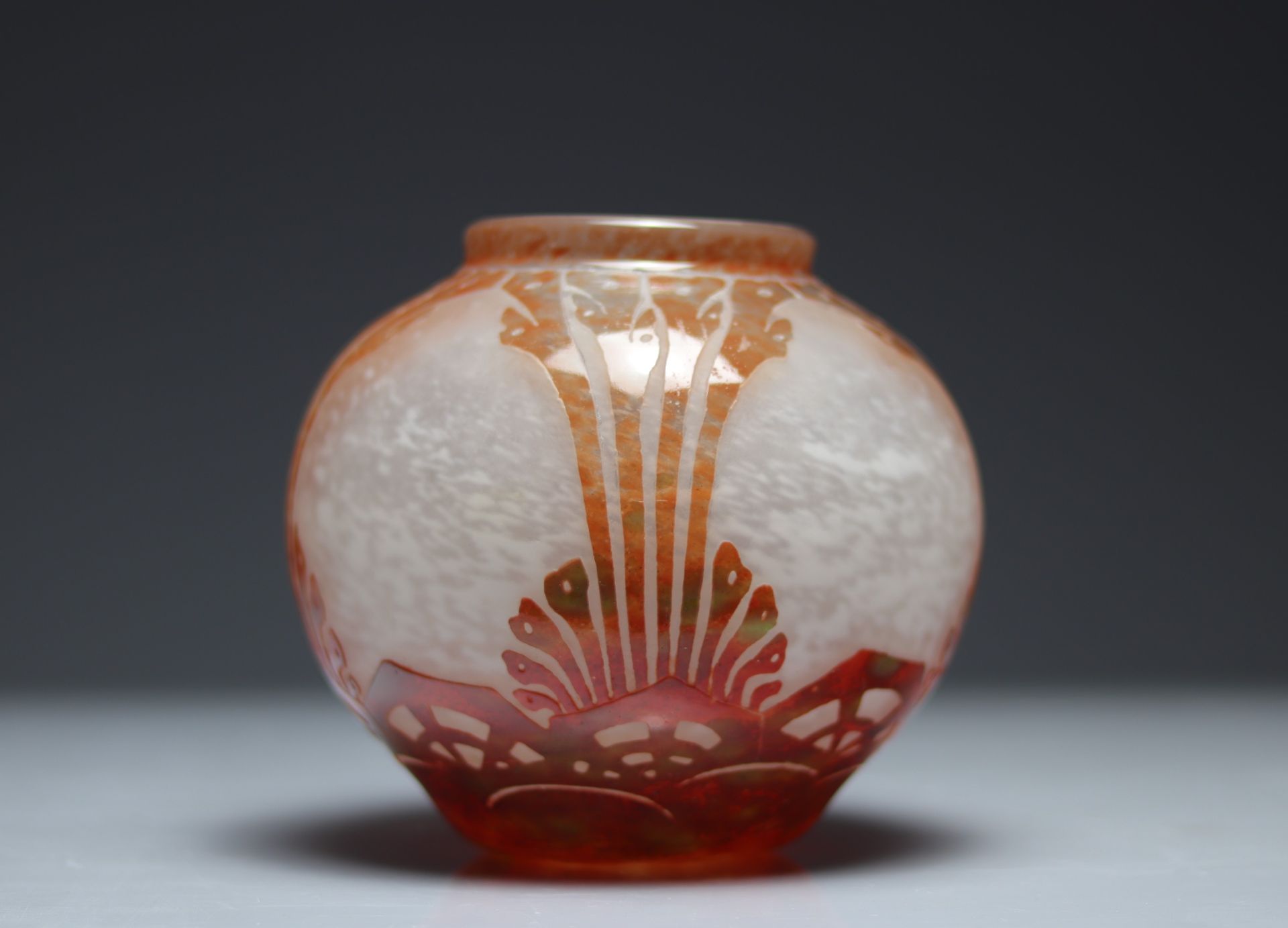 The French glass seaweed ball vase - Bild 3 aus 4