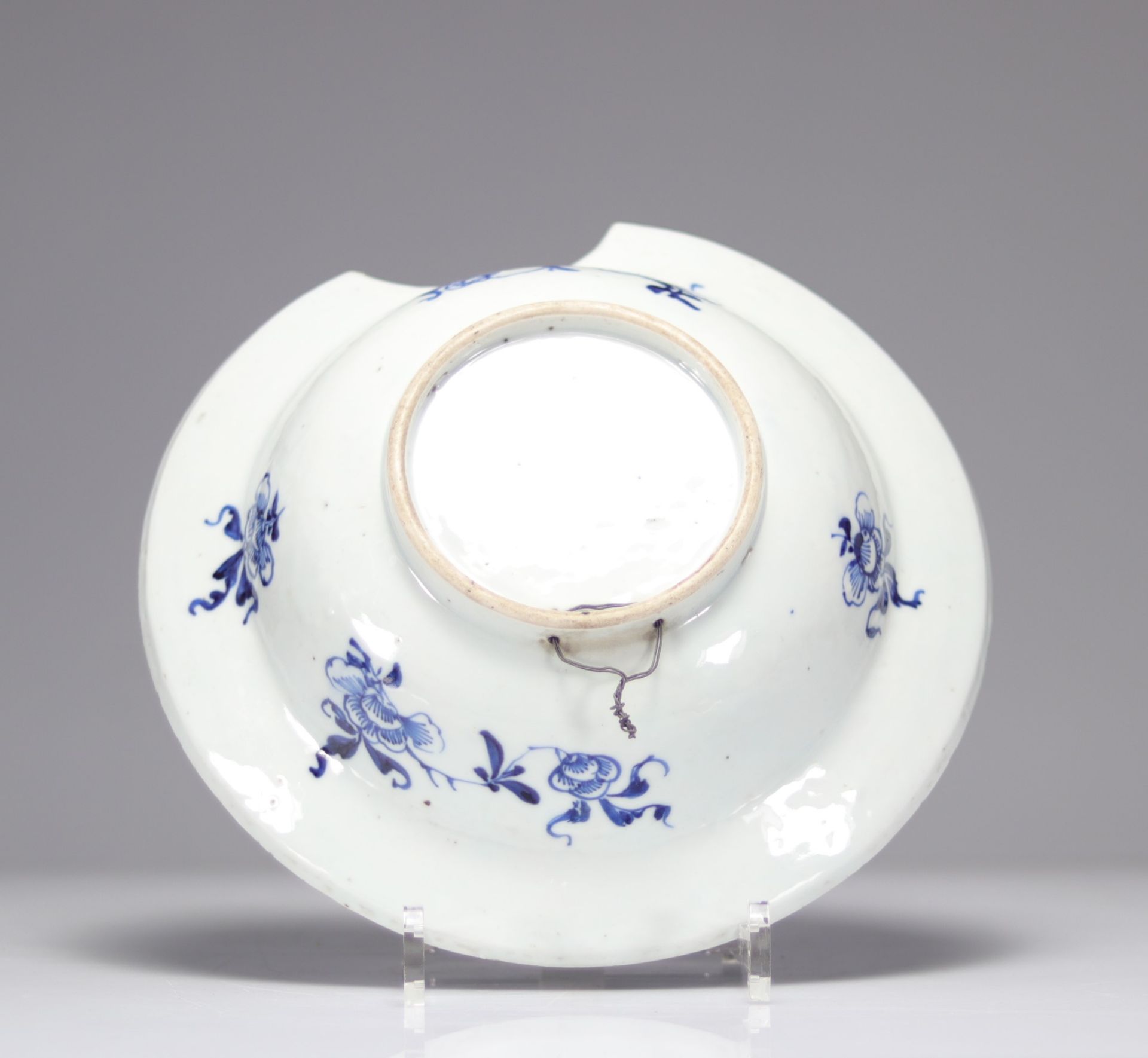 Rare 18th century Chinese porcelain shaving dish - Bild 3 aus 3