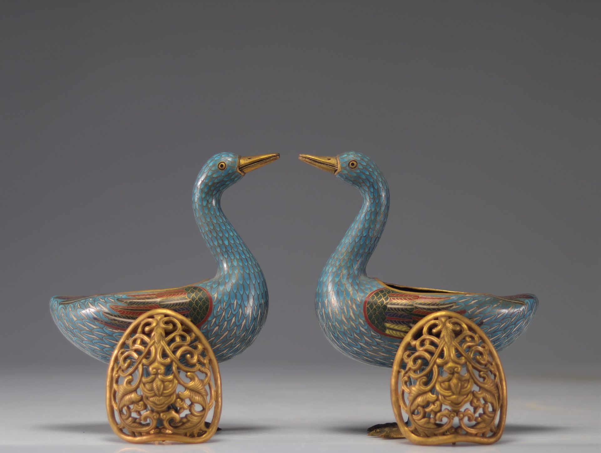 Pair of bronze cloisonne incense burners, Republic period - Image 5 of 5