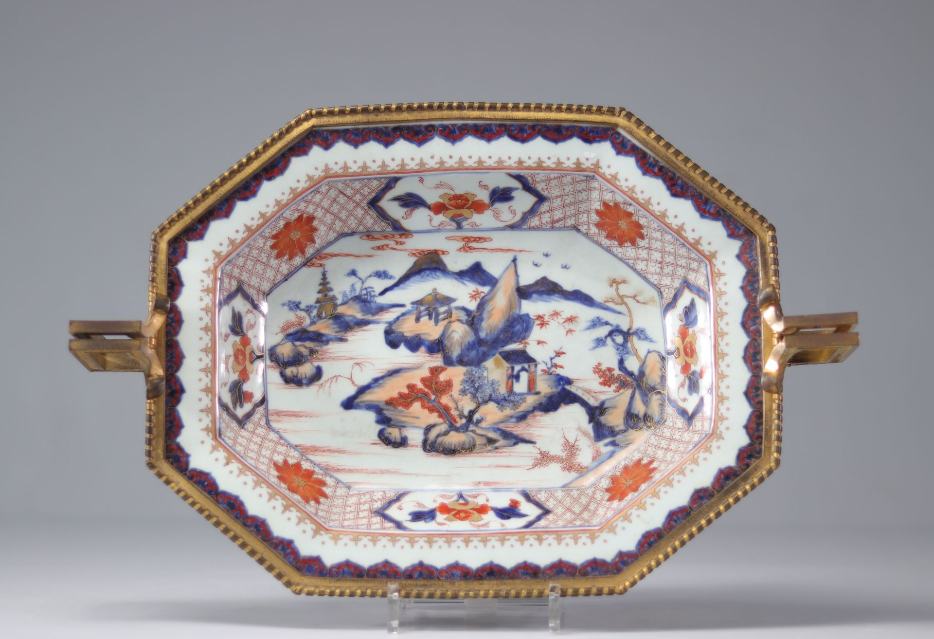 Chinese porcelain dish mounted on 18th century gilt bronze