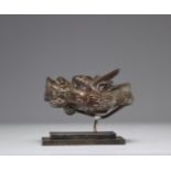 Bronze dragon head "mark under the coin"