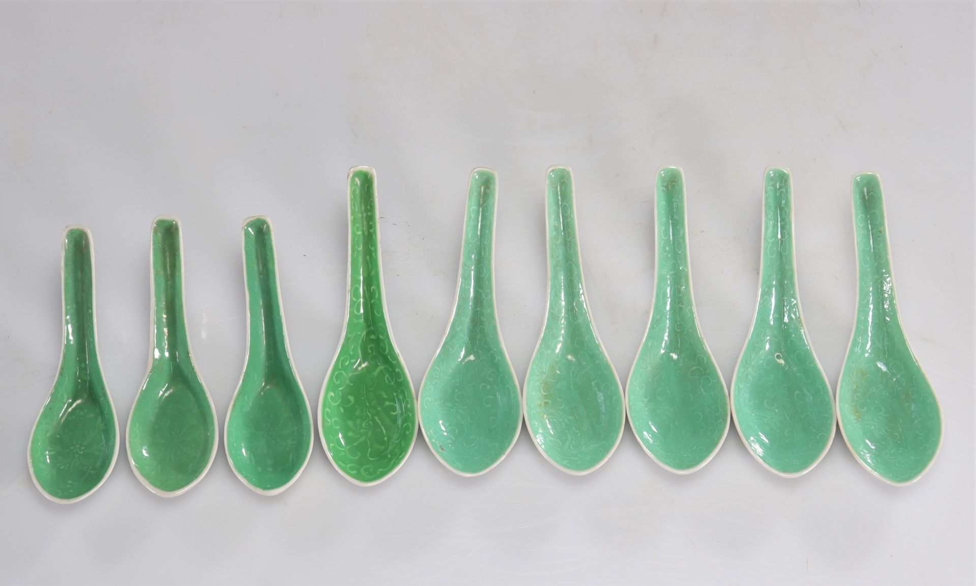 Spoons (9) in Chinese porcelain