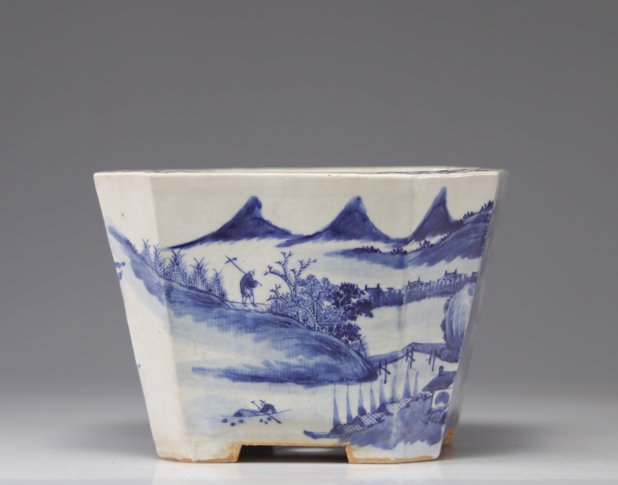 Blue white Chinese porcelain vase with Qing period landscape decoration - Image 4 of 6