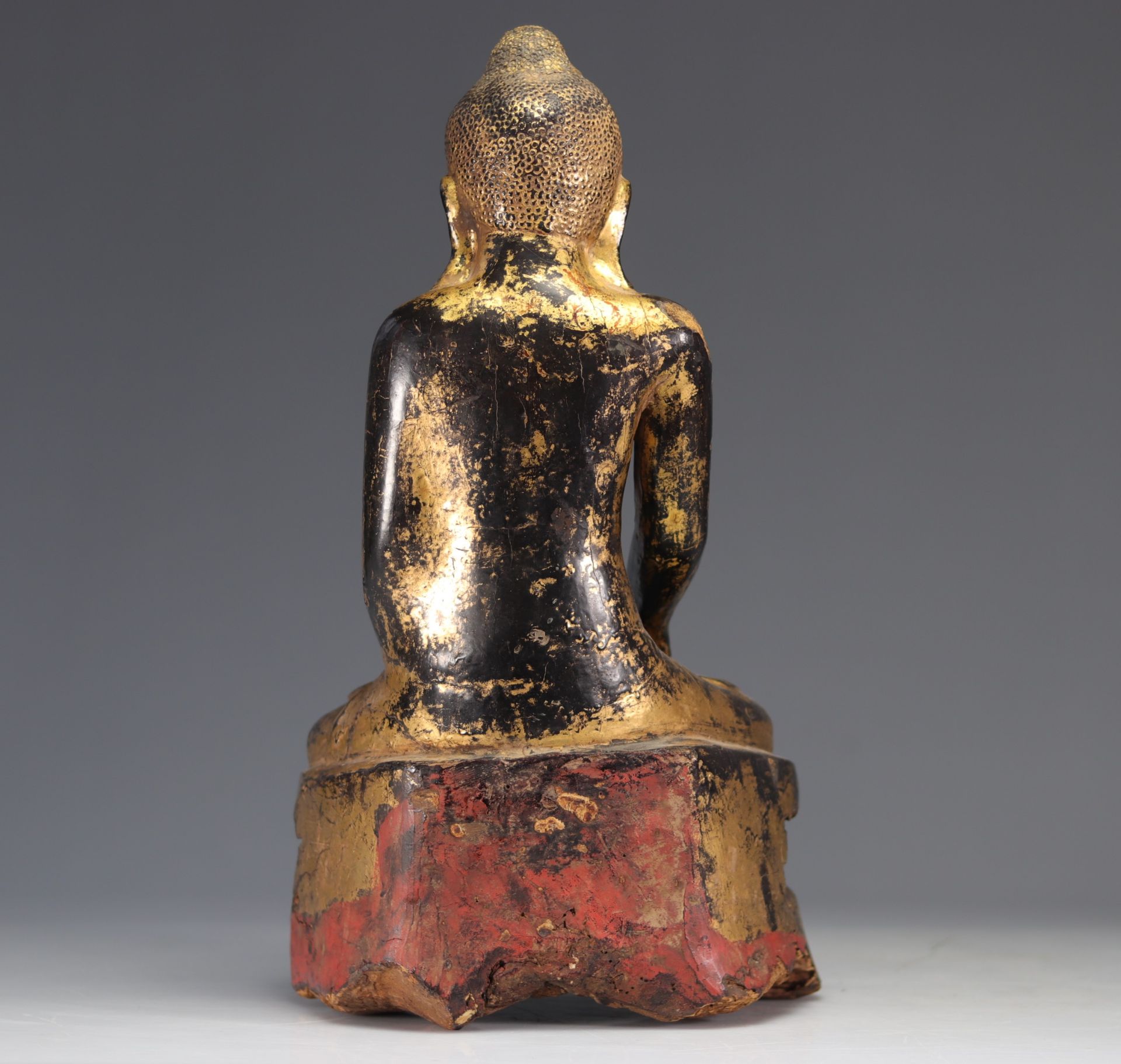 18/19th century Buddha in gilded wood originating from Thailand - Image 4 of 4
