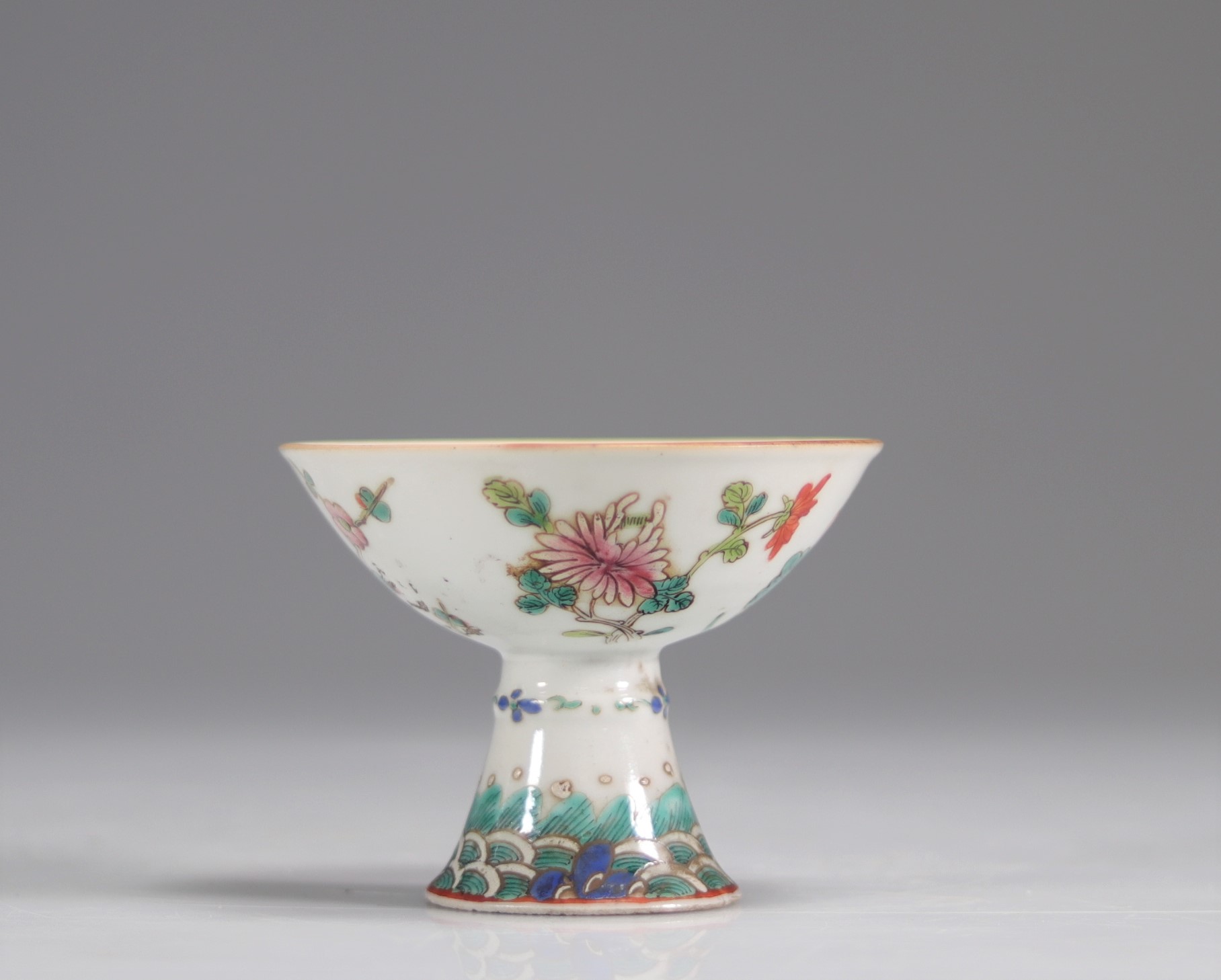 19th century Chinese porcelain bowl - Image 4 of 4