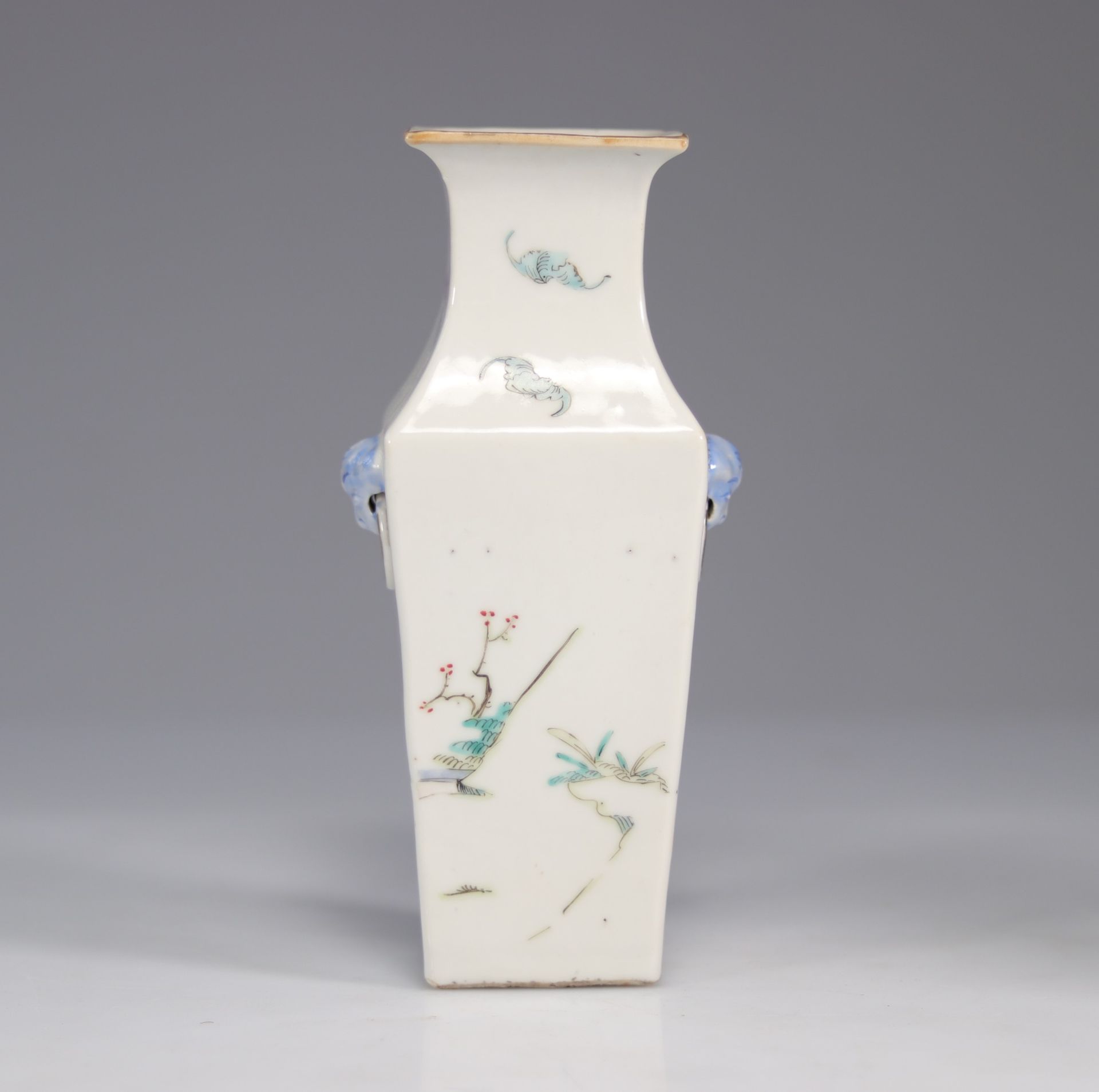 Chinese famille rose porcelain vase decorated with characters - Image 2 of 6