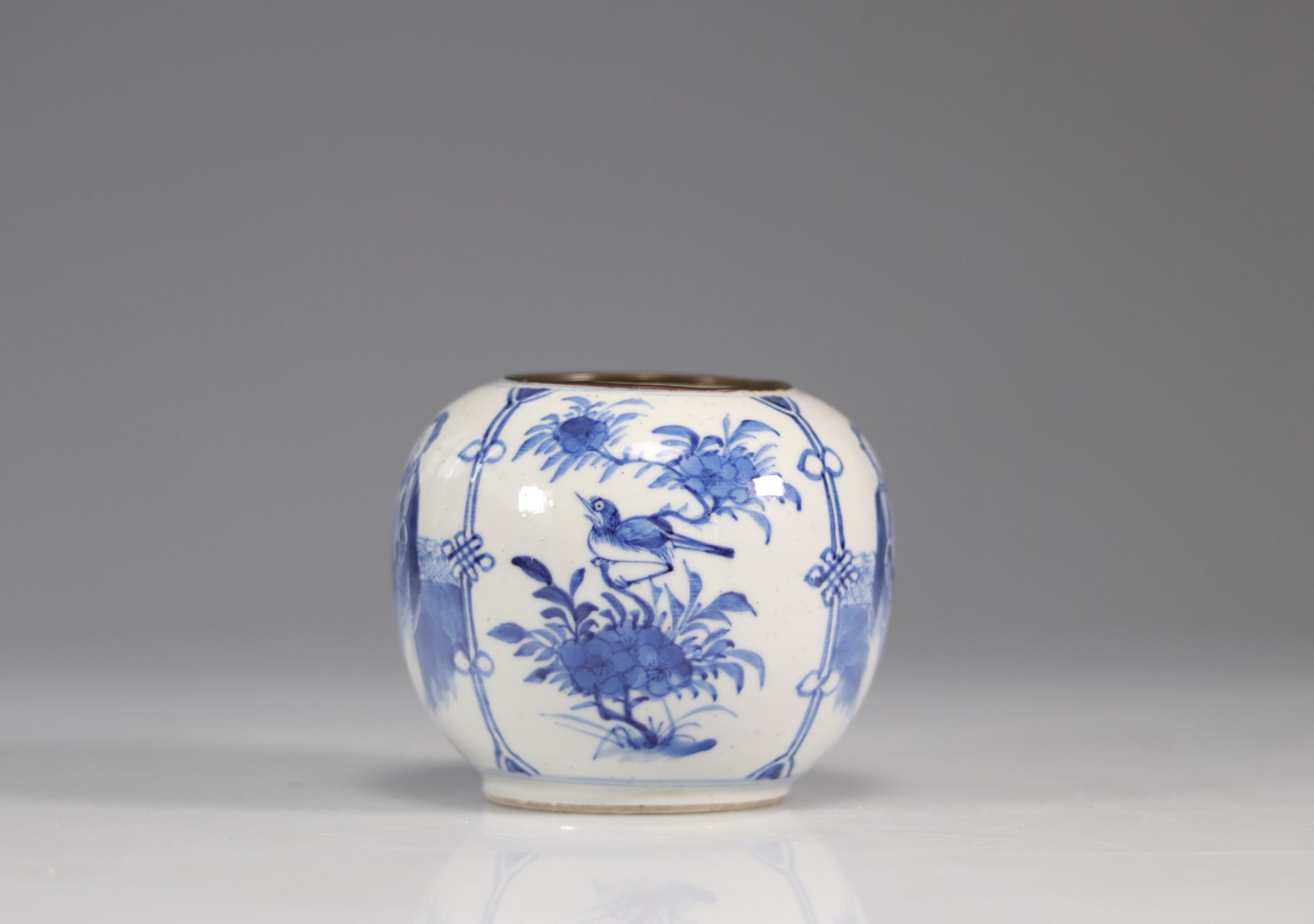 White blue porcelain ball vase Kangxi brand - Image 4 of 6