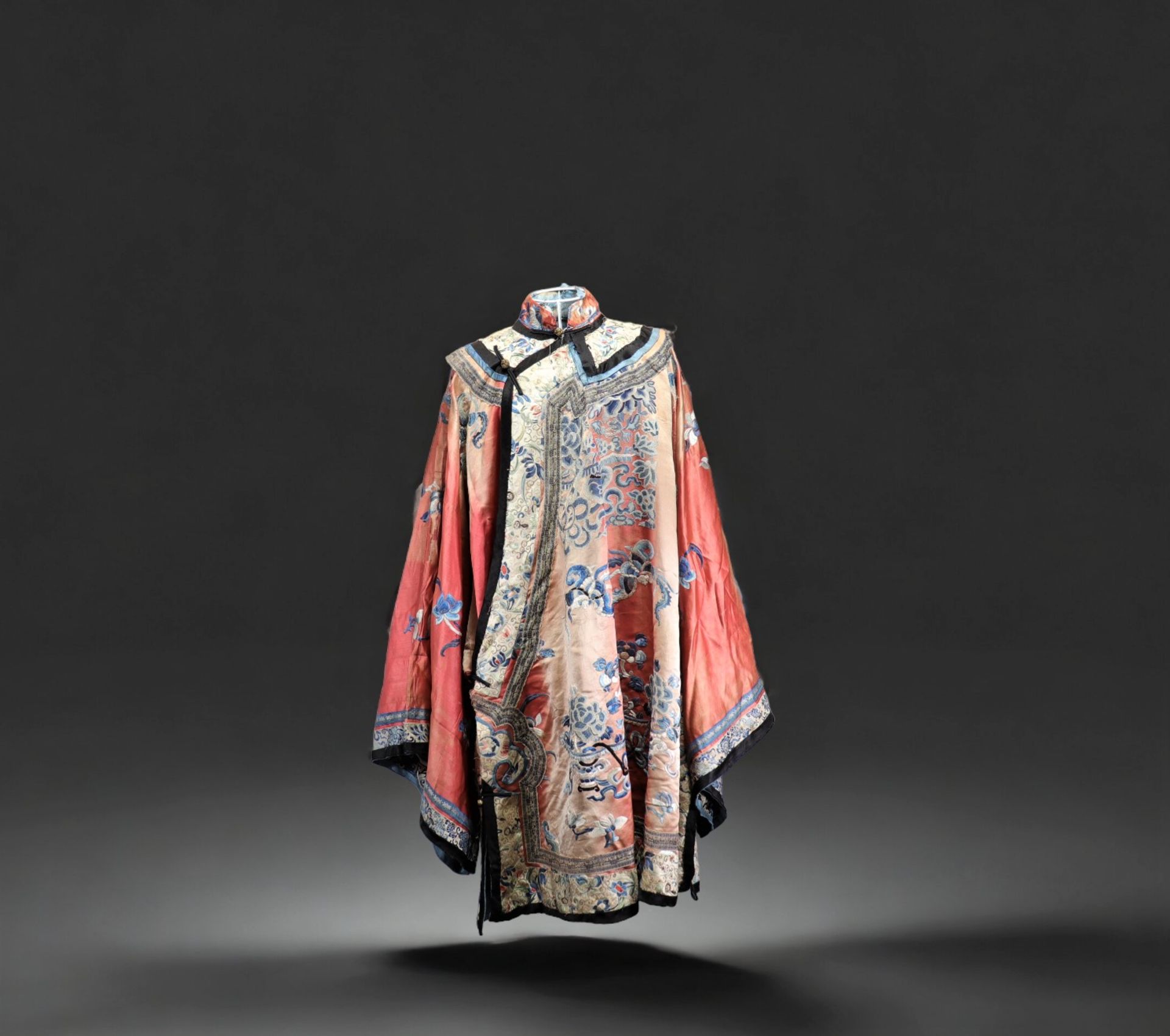 China Qing Dynasty, Beautiful silk satin robe