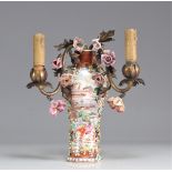 Wall vase applique Qianlong character decor