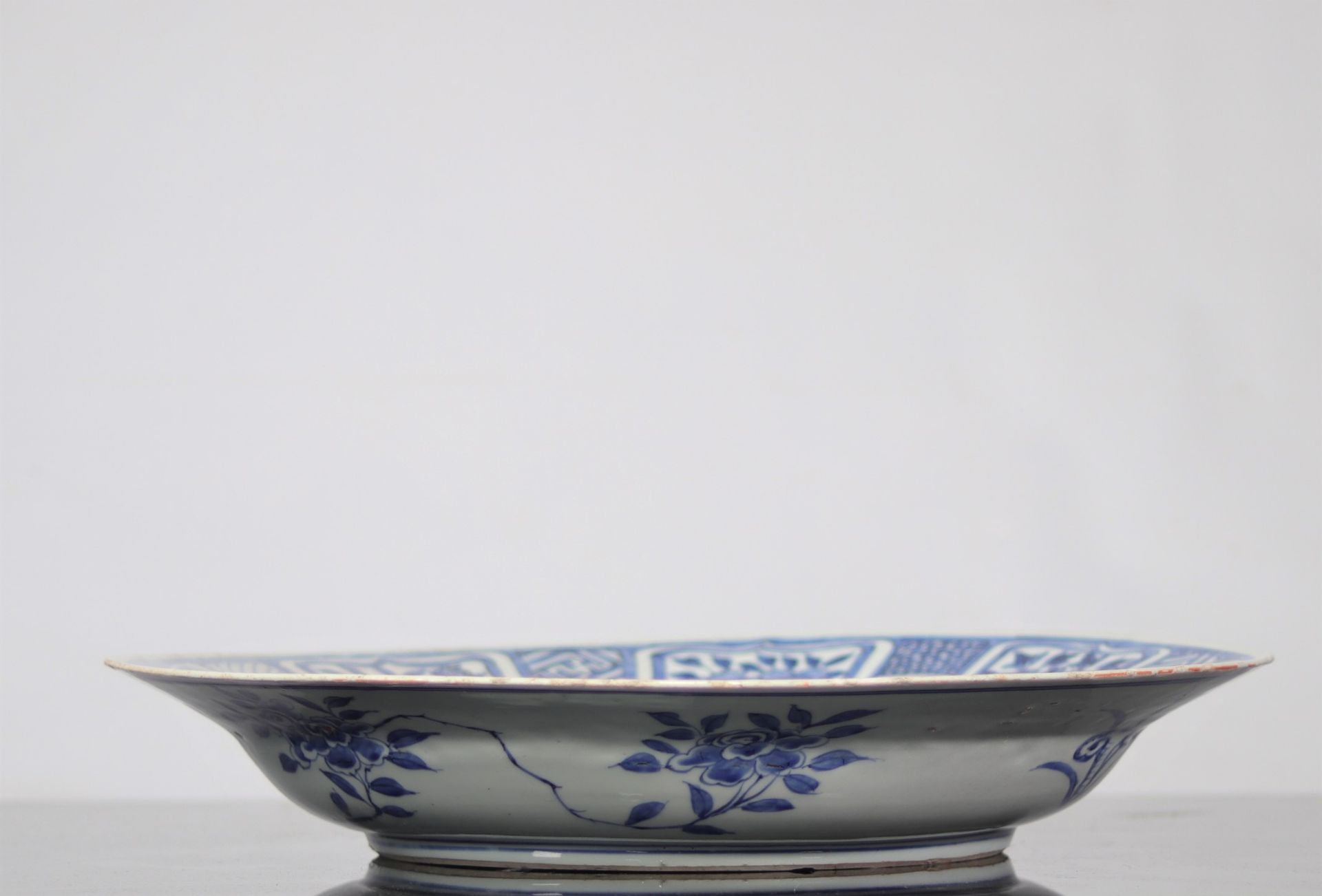 Large blue white porcelain dish 17th - Image 3 of 3