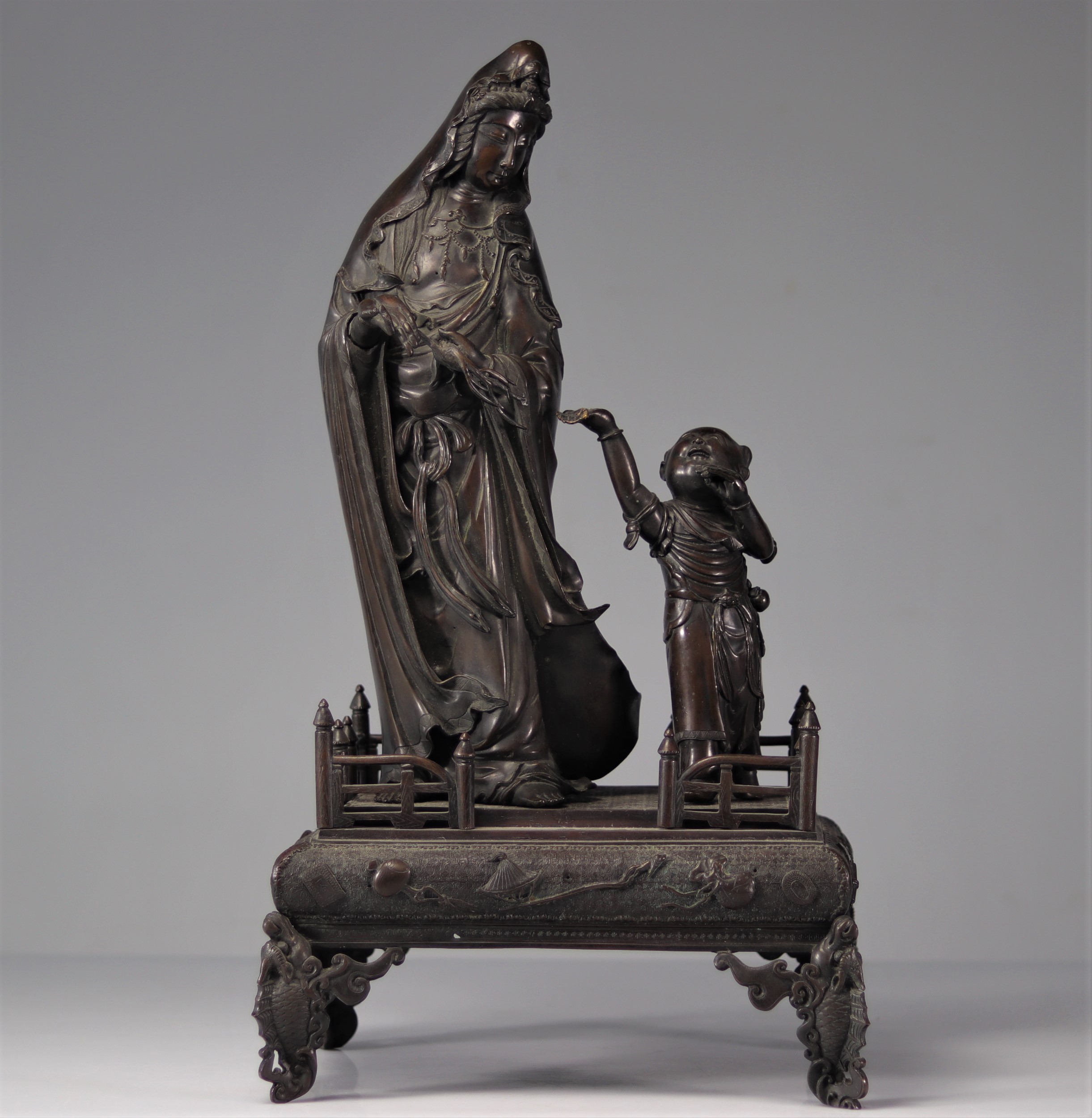 Imposing bronze Guanyin and child Asia 19th century