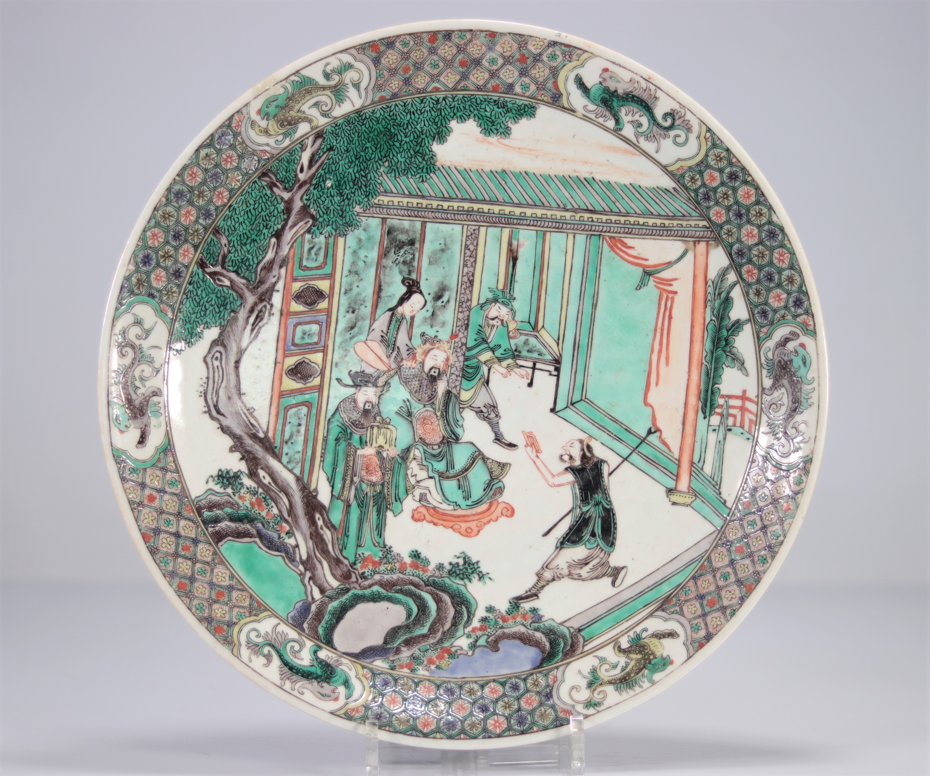 Large famille verte porcelain dish Kangxi period