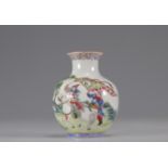 Porcelain vase decorated with horsemen Republic period