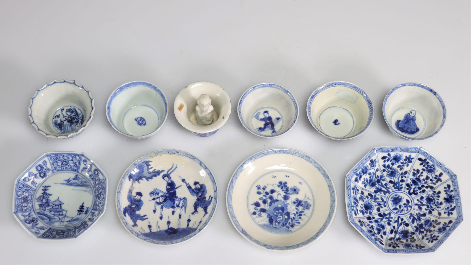 Lot (10) 18th century blue white bowls and plates - Bild 3 aus 3